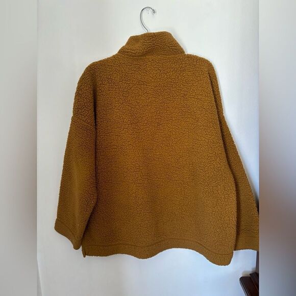 Aerie tan oversized faux Sherpa pullover with buttons size large - Picture 6 of 7